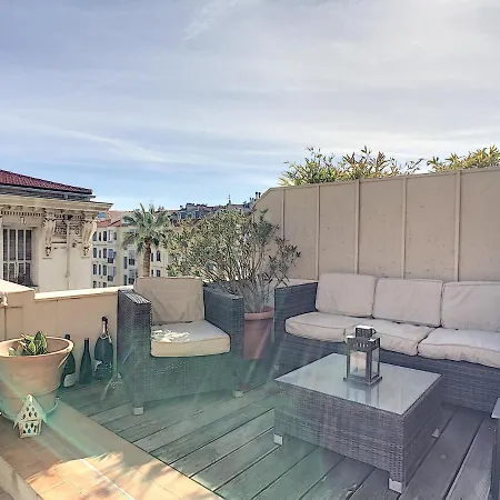 Nestor&jeeves - Escurial Terrasse - Magnificent Terrace - Hyper Center